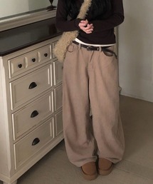 anyonemore（エニワンモア）の「バックストラップボタンコーデュロイ裏起毛ワイドパンツ（その他パンツ）」