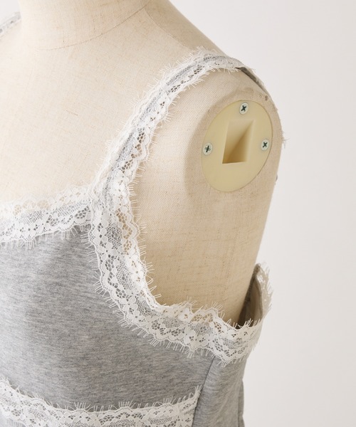 one after another NICE CLAUP（ワンアフターアナザーナイスクラップ）の「【セットで着れる】カットレースキャミワンピース（ワンピース・レディース・ブラック/杢グレー/ライトイエロー・FREE）」の5枚目の写真