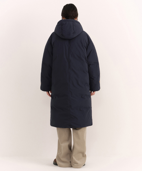 MUSINSA STANDARD WOMAN（ムシンサスタンダードウーマン）の「ウィメンズダッフルロングダウンパーカー[ダークネイビー]（ダウンジャケット/コート・レディース・その他・X-SMALL/SMALL/MEDIUM/LARGE）」の3枚目の写真