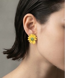 Burner | 【Sonu jewelry(ソヌジュエリー)】 ミニデイジーピアス son-pierce-34-2【RBT】(ピアス(両耳用))