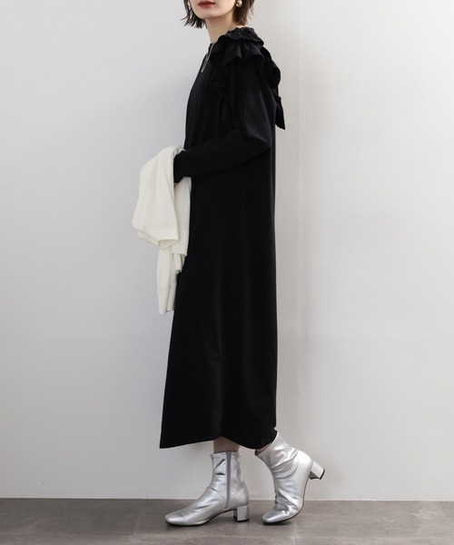 atONE（アットワン）の「片袖フリルワンピース（ワンピース・レディース・チャコールグレー/ブラック・LL～3L/4L～5L/M-L）」の6枚目の写真