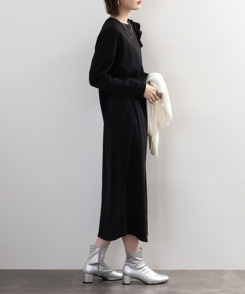 atONE（アットワン）の「片袖フリルワンピース（ワンピース・レディース・チャコールグレー/ブラック・LL～3L/4L～5L/M-L）」の9枚目の写真