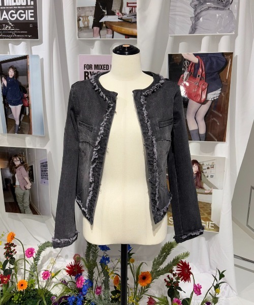 SHAGGIE（シャギー）の「フロント切り替えフリンジジャケット（その他アウター・レディース・ブラック/ブルー・FREE）」の8枚目の写真