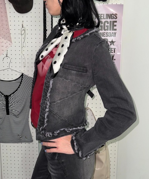 SHAGGIE（シャギー）の「フロント切り替えフリンジジャケット（その他アウター・レディース・ブラック/ブルー・FREE）」の14枚目の写真