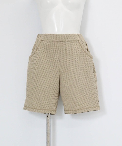 Picone CLUB(ピッコーネクラブ)の「ワッフル地UVハーフパンツ(その他パンツ・レディース・ブラック/グレー/ネイビー/ベージュ・LL/L/M)」の6枚目の写真
