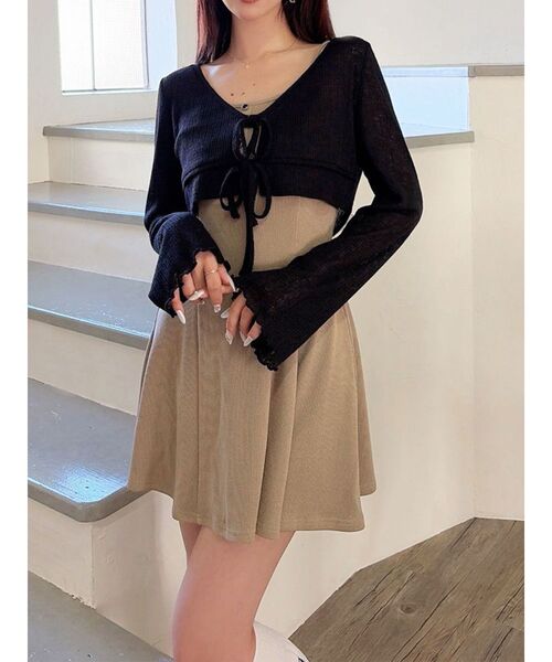 RESEXXY(リゼクシー)の「カットアンサンブルミニワンピース(ワンピース・レディース・アイボリー/ベージュ/その他1・SMALL/MEDIUM)」の3枚目の写真