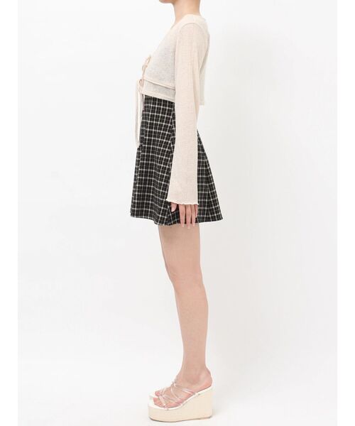 RESEXXY(リゼクシー)の「カットアンサンブルミニワンピース(ワンピース・レディース・アイボリー/ベージュ/その他1・SMALL/MEDIUM)」の4枚目の写真