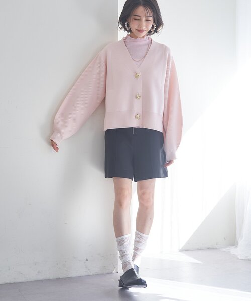 Remind me and forever（リマインドミーアンドフォーエバー）の「【2デザイン】ニュアンス釦カーディガン（カーディガン/ボレロ・レディース・イエロー/ピンク/ブラック/アイボリー/ネイビー/ブルー・FREE）」の10枚目の写真