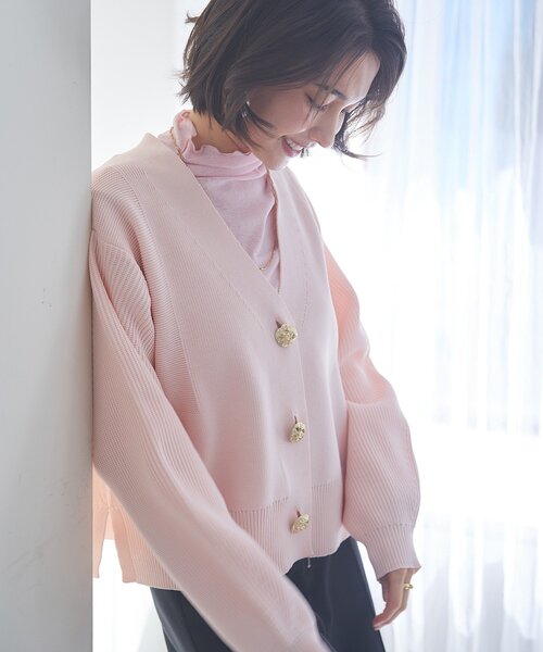 Remind me and forever（リマインドミーアンドフォーエバー）の「【2デザイン】ニュアンス釦カーディガン（カーディガン/ボレロ・レディース・イエロー/ピンク/ブラック/アイボリー/ネイビー/ブルー・FREE）」の13枚目の写真