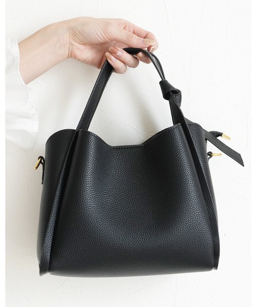 reca（レカ）の「ショルダー付きハンドバック（ショルダーバッグ・レディース・ベージュ/ブラック・ONE SIZE）」の2枚目の写真