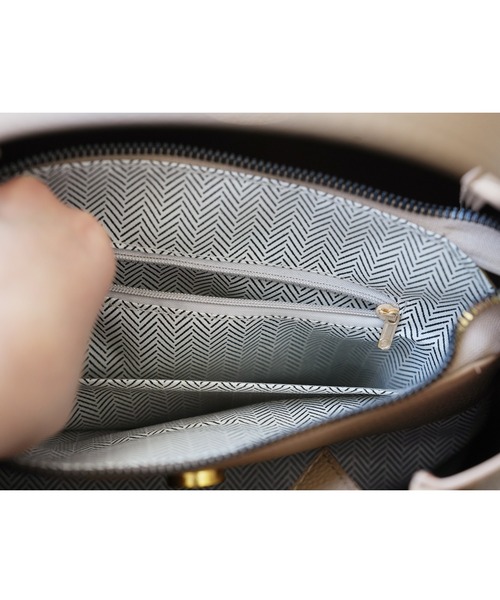 reca（レカ）の「ショルダー付きハンドバック（ショルダーバッグ・レディース・ベージュ/ブラック・ONE SIZE）」の21枚目の写真