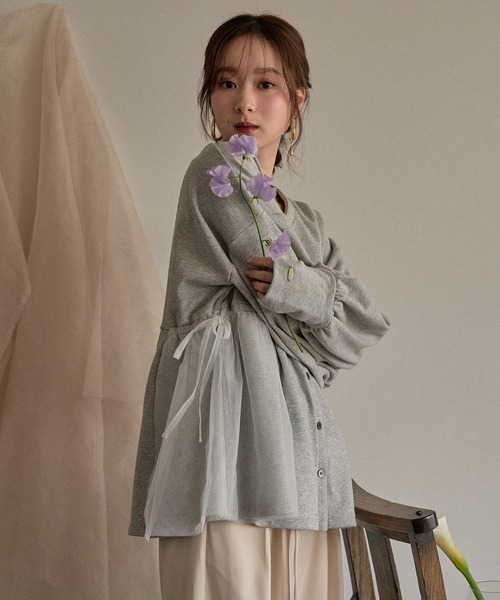 mideal(マイディール)の「peplum sweatshirt cardigan / ペプラムスウェットカーディガン(スウェット・レディース・グレー/アイボリー・FREE)」の7枚目の写真