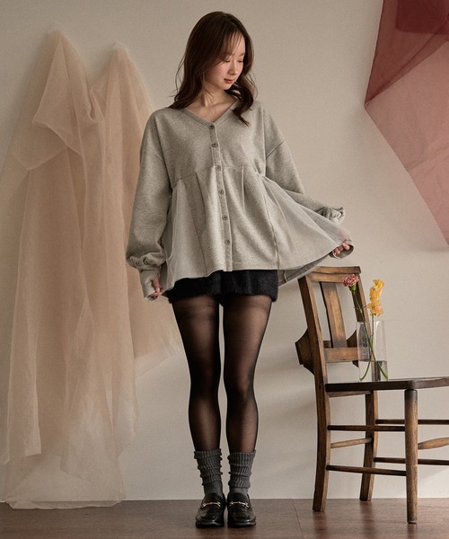 mideal(マイディール)の「peplum sweatshirt cardigan / ペプラムスウェットカーディガン(スウェット・レディース・グレー/アイボリー・FREE)」の20枚目の写真