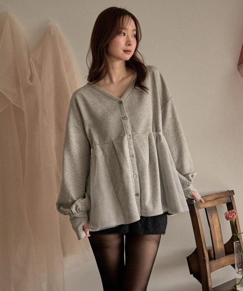 mideal(マイディール)の「peplum sweatshirt cardigan / ペプラムスウェットカーディガン(スウェット・レディース・グレー/アイボリー・FREE)」の16枚目の写真
