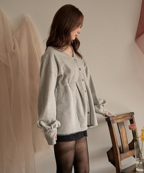 mideal(マイディール)の「peplum sweatshirt cardigan / ペプラムスウェットカーディガン(スウェット・レディース・グレー/アイボリー・FREE)」の18枚目の写真