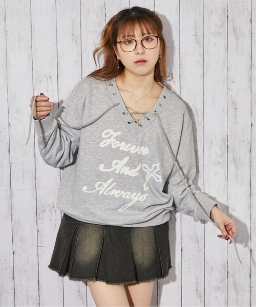 GORGE(ゴージ)の「《編み上げデザイン×裏毛素材》トレーナー/秋冬春/全3色(スウェット・レディース・オフホワイト/グレー/ネイビー・F)」の2枚目の写真