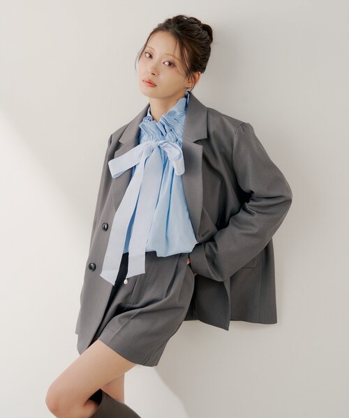 Chico（チコ）の「【SALON by Chico】ウエスト金具ベルト付きハーフパンツ（その他パンツ・レディース・グレー/ネイビー/ライトベージュ・FREE）」の7枚目の写真