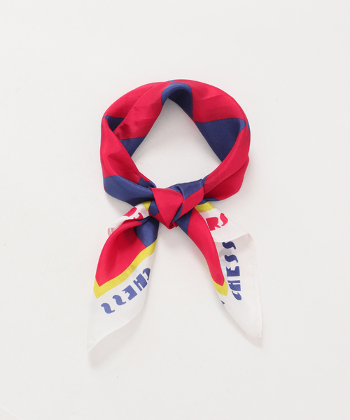 JOURNAL STANDARD relume（ジャーナルスタンダード　レリューム）の「シルクスカーフ　チェッカーフラッグパターン（バンダナ/スカーフ・メンズ・ピンク・FREE）」の3枚目の写真