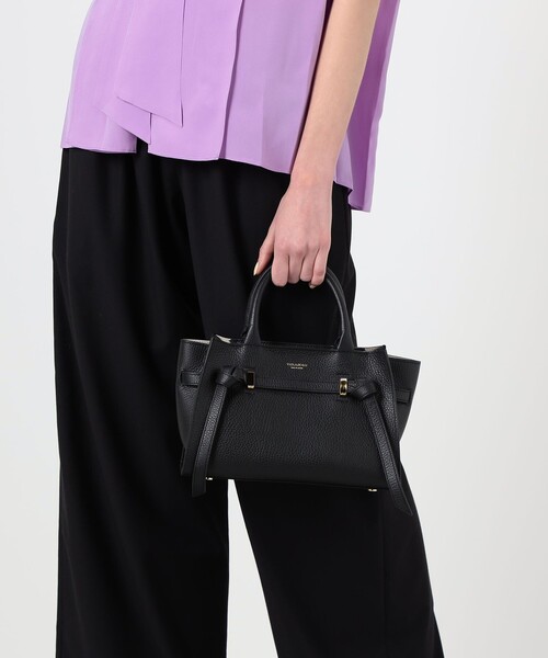 VIOLAd'ORO（ヴィオラドーロ）の「VIOLAd'ORO イタリアンWフェイスレザーミニトートバッグ（トートバッグ・レディース・ブラック・FREE）」の10枚目の写真