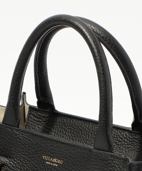 VIOLAd'ORO（ヴィオラドーロ）の「VIOLAd'ORO イタリアンWフェイスレザーミニトートバッグ（トートバッグ・レディース・ブラック・FREE）」の6枚目の写真