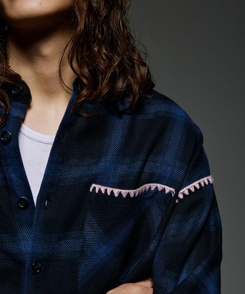 BEAVER（ビーバー）の「B omnivore/ビーオムニボー　HAND STITCH SHIRT（シャツ/ブラウス・メンズ・ホワイト/レッド/ブルー・L/M）」の12枚目の写真