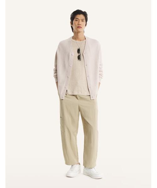 Maison Kitsune(メゾンキツネ)の「TEXTURED MERINO COTTON CARDIGAN(カーディガン/ボレロ・メンズ・ベージュ/ライトベージュ・S/M/L/XL)」の15枚目の写真