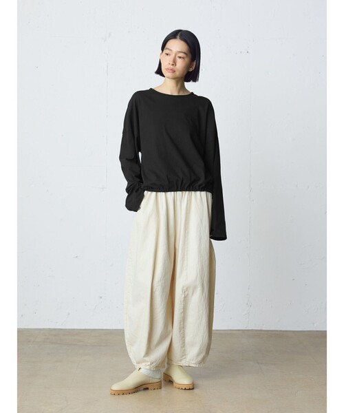 MidiUmi（ミディウミ）の「MidiUmi ドローストリングプルオーバー（Tシャツ/カットソー・レディース・ベージュ/グリーン/オフホワイト/ブラック・FREE）」の15枚目の写真