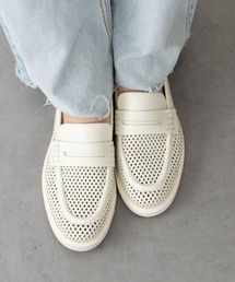 inter-chaussures | 【Luca Grossi】ラウンドトウパンチングレザーローファー(L61605)(ローファー)