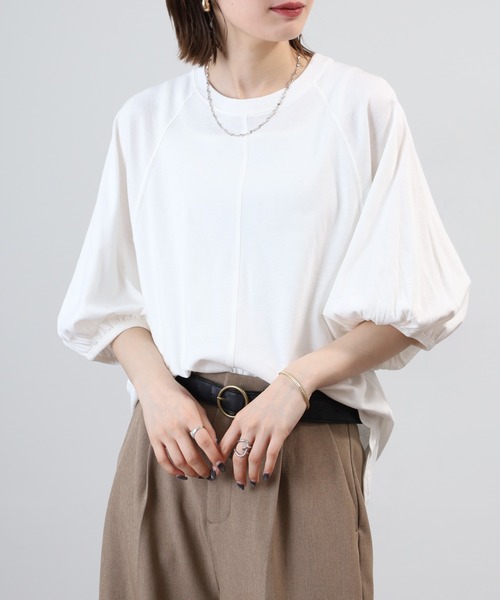 OMNES(オムネス)の「汗じみ防止UV 袖ボリューム半袖プルオーバーTシャツ(Tシャツ/カットソー・レディース・サックスブルー/ベージュ/ブラック/ホワイト・FREE)」の5枚目の写真