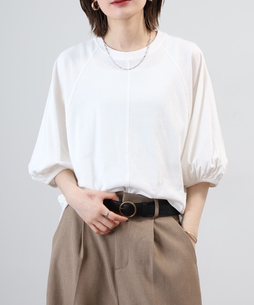OMNES(オムネス)の「汗じみ防止UV 袖ボリューム半袖プルオーバーTシャツ(Tシャツ/カットソー・レディース・サックスブルー/ベージュ/ブラック/ホワイト・FREE)」の6枚目の写真