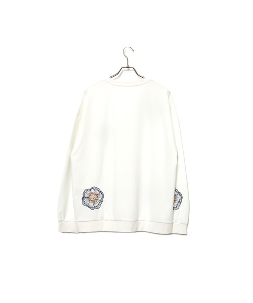ATELANE（アテレーン）の「ATELANE/ストレッチポンチ ランダム刺繍L/Sクルー（スウェット・メンズ・ホワイト/ベージュ/チャコールグレー/ブラック・MEDIUM/LARGE）」の7枚目の写真