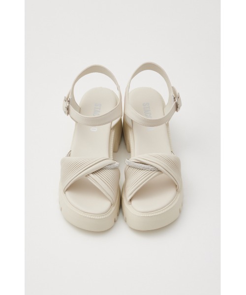 STACCATO(スタッカート)の「クレープツイストタンクソールサンダル(サンダル・レディース・ホワイト/ブラック・22.5cm/23cm/23.5cm/24cm/24.5cm)」の2枚目の写真