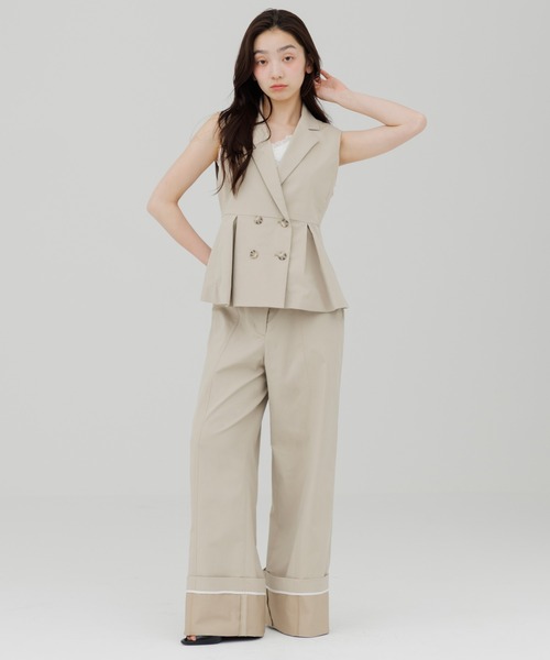 SENEE(セニー)の「tailored trench gilet(テーラードトレンチジレ)(ベスト・レディース・ベージュ/ブラック・FREE)」の18枚目の写真