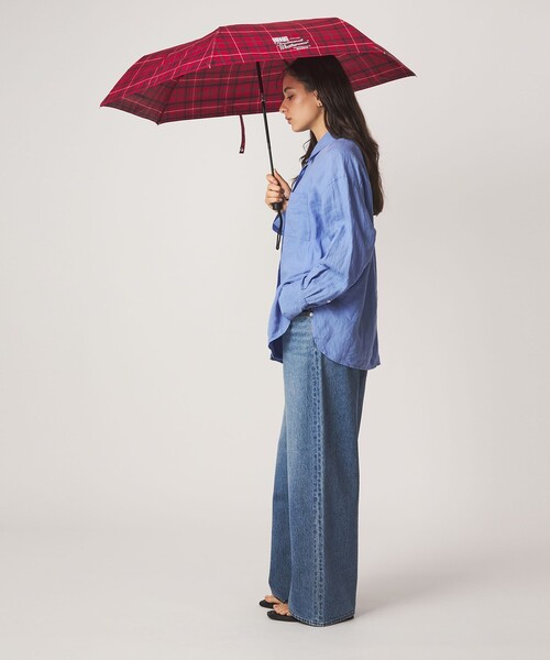 Traditional Weatherwear(トラディショナルウェザーウェア)の「【WEB限定】<Traditional Weatherwear>オートマティック 傘 / 折りたたみ(折りたたみ傘・レディース・ダークグリーン/レッド/ベージュ・FREE)」の8枚目の写真