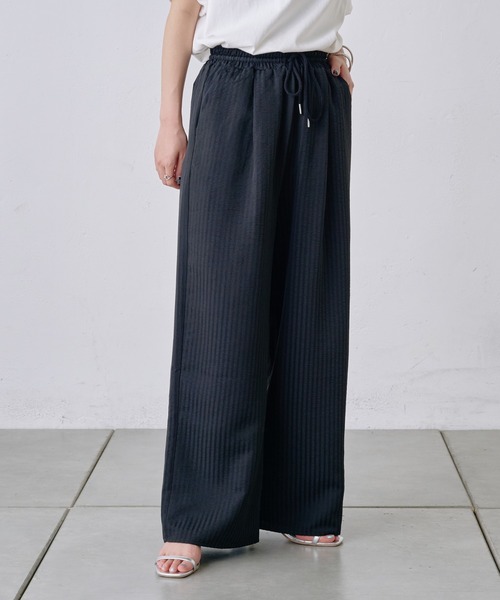 COLONY 2139（コロニートゥーワンスリーナイン）の「ストライプイージーパンツ（その他パンツ・レディース・ブラック/グレー/ネイビー・SMALL/MEDIUM/LARGE）」の16枚目の写真