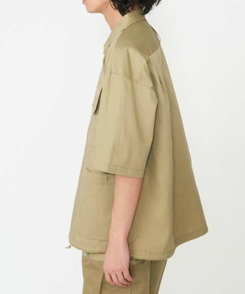 Dickies（ディッキーズ）の「Dickies/ディッキーズ G.W.C ショートスリーブワークシャツ/Tシャツ/半袖（シャツ/ブラウス・メンズ・ヘザーグレー/ベージュ・MEDIUM/LARGE/X-LARGE）」の19枚目の写真