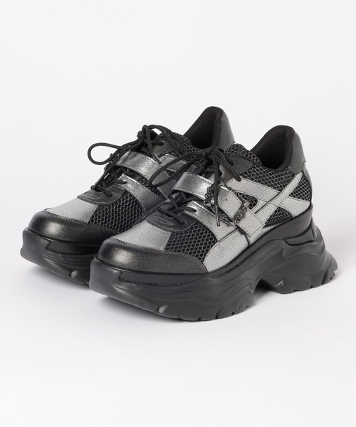 HARE(ハレ)の「ベルトデザインメッシュスニーカー(HARE)(スニーカー・レディース・ブラック/シルバー・LARGE/MEDIUM)」の11枚目の写真