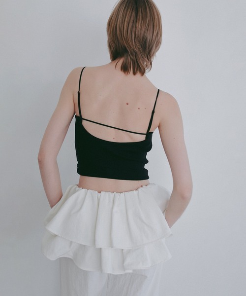 MANOF(マノフ)の「BACK OPEN SHORT CAMISOLE(キャミソール・レディース・ホワイト/ブラック・S/M)」の6枚目の写真