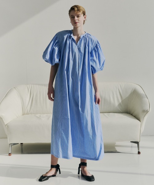 PERNA(ペルナ)の「ストライプハーフスリーブボリュームワンピース(ワンピース・レディース・ピンク/ブルー・MEDIUM/LARGE)」の12枚目の写真