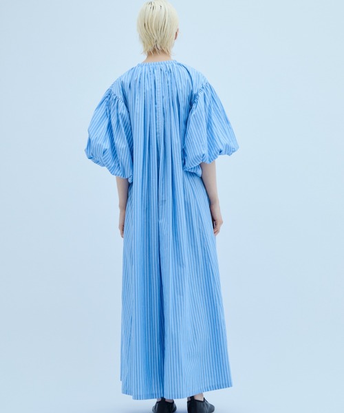 PERNA(ペルナ)の「ストライプハーフスリーブボリュームワンピース(ワンピース・レディース・ピンク/ブルー・MEDIUM/LARGE)」の3枚目の写真