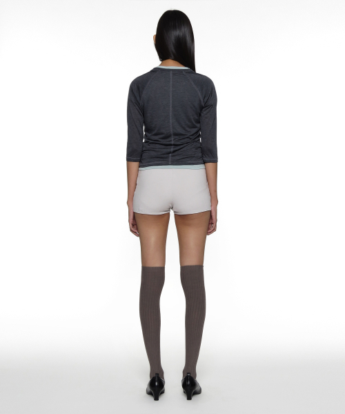 PARTIMENTO WOMEN(パルティメントウィメン)の「PWC シア レグラン 3/4スリーブTシャツ_チャコール(Tシャツ/カットソー・レディース・その他・SMALL/MEDIUM/LARGE)」の4枚目の写真