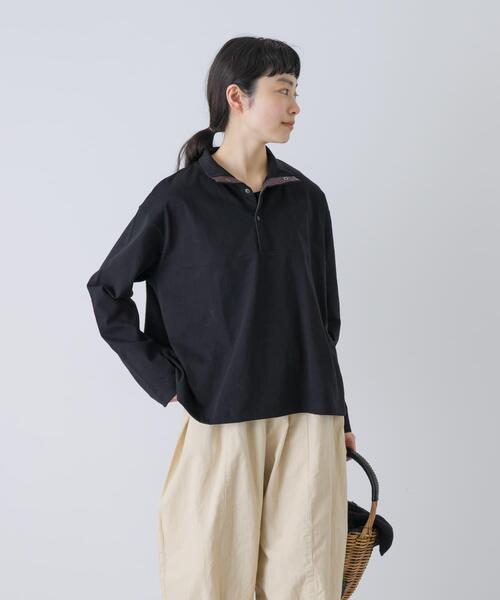 かぐれ（カグレ）の「ハーフボタンプルオーバー（Tシャツ/カットソー・レディース・ブラック/ナチュラル・FREE）」の4枚目の写真