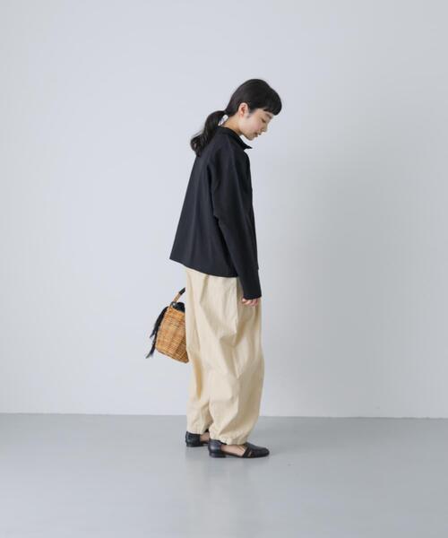 かぐれ（カグレ）の「ハーフボタンプルオーバー（Tシャツ/カットソー・レディース・ブラック/ナチュラル・FREE）」の6枚目の写真