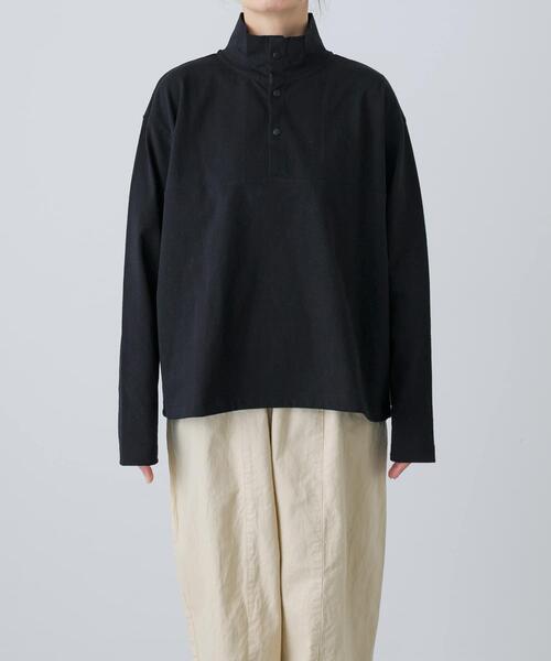 かぐれ（カグレ）の「ハーフボタンプルオーバー（Tシャツ/カットソー・レディース・ブラック/ナチュラル・FREE）」の7枚目の写真