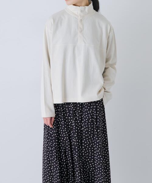 かぐれ（カグレ）の「ハーフボタンプルオーバー（Tシャツ/カットソー・レディース・ブラック/ナチュラル・FREE）」の20枚目の写真