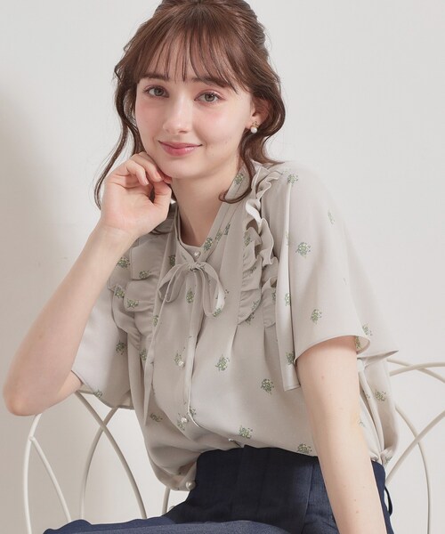 couture brooch（クチュールブローチ）の「【洗える】ドットフラワー ブラウス（シャツ/ブラウス・レディース・ブルー系その他/ダークグレー/ライトグレー・42/40/38/36）」の13枚目の写真