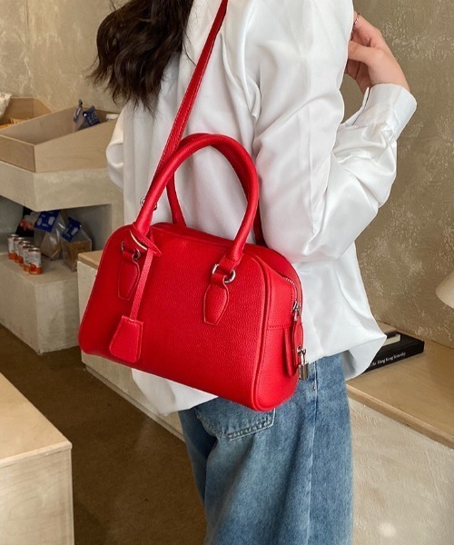 yuue' ( wear )（ユーイ）の「2WAYスクエアミニボストンバッグ/ペットボトル収納可（ボストンバッグ・レディース・ブラック/レッド/ダークブラウン/アイボリー・FREE）」の19枚目の写真