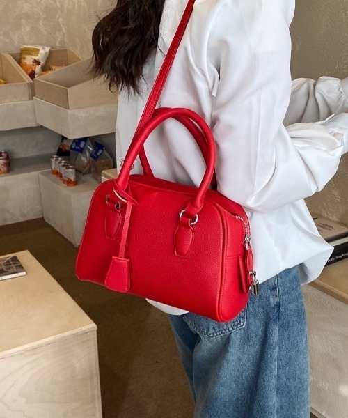 yuue' ( wear )（ユーイ）の「2WAYスクエアミニボストンバッグ/ペットボトル収納可（ボストンバッグ・レディース・ブラック/レッド/ダークブラウン/アイボリー・FREE）」の22枚目の写真