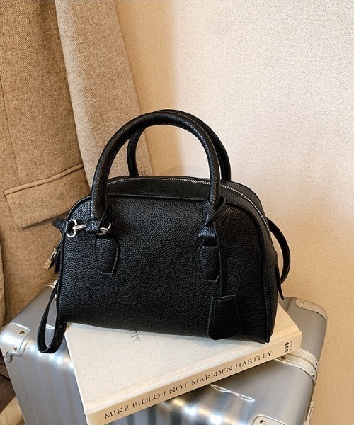 yuue' ( wear )（ユーイ）の「2WAYスクエアミニボストンバッグ/ペットボトル収納可（ボストンバッグ・レディース・ブラック/レッド/ダークブラウン/アイボリー・FREE）」の10枚目の写真