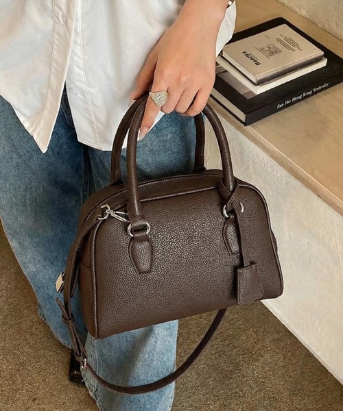 yuue' ( wear )（ユーイ）の「2WAYスクエアミニボストンバッグ/ペットボトル収納可（ボストンバッグ・レディース・ブラック/レッド/ダークブラウン/アイボリー・FREE）」の14枚目の写真